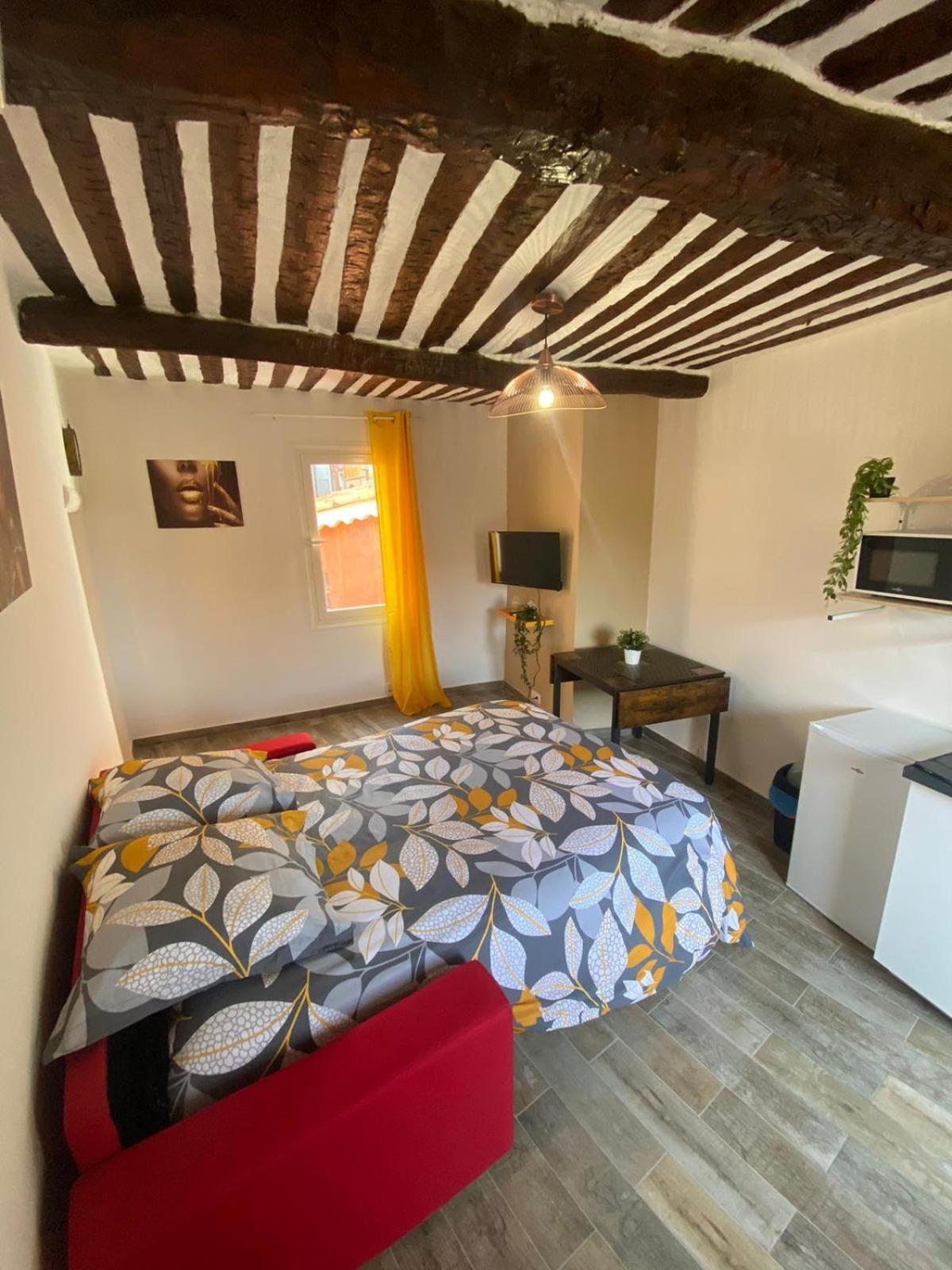 Appartement Coeur De Grasse Luaran gambar