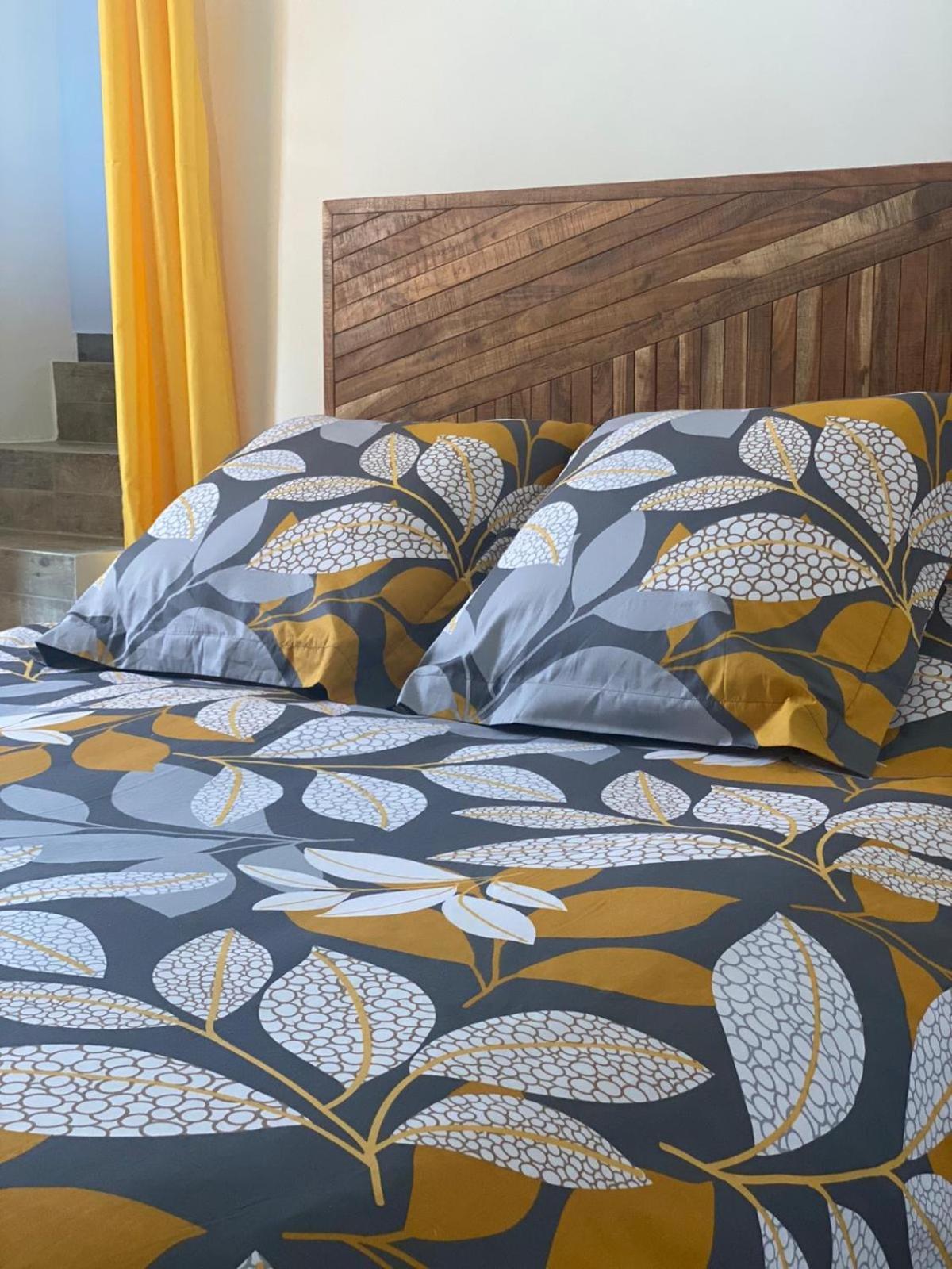 Appartement Coeur De Grasse Luaran gambar