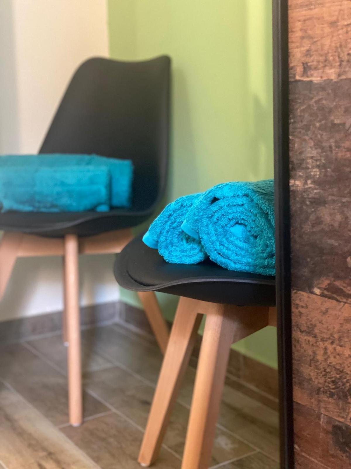 Appartement Coeur De Grasse Luaran gambar