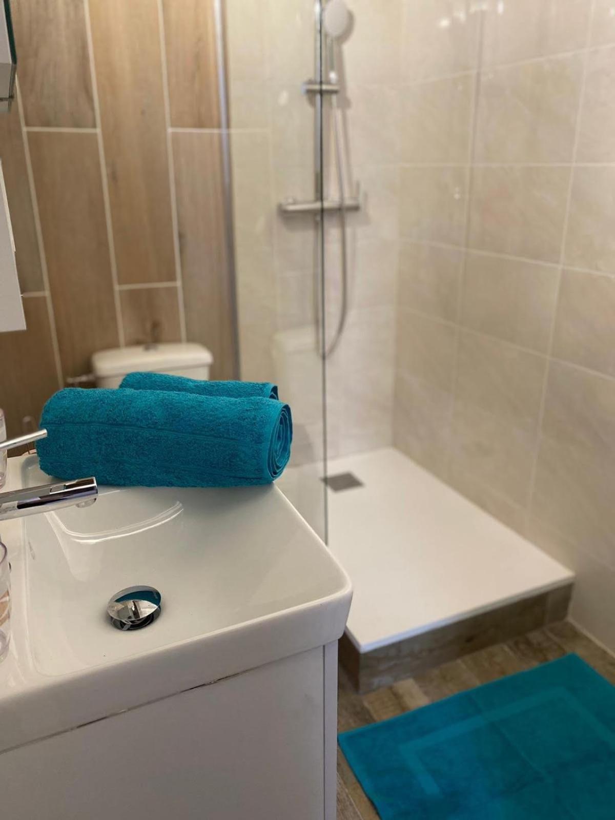 Appartement Coeur De Grasse Luaran gambar